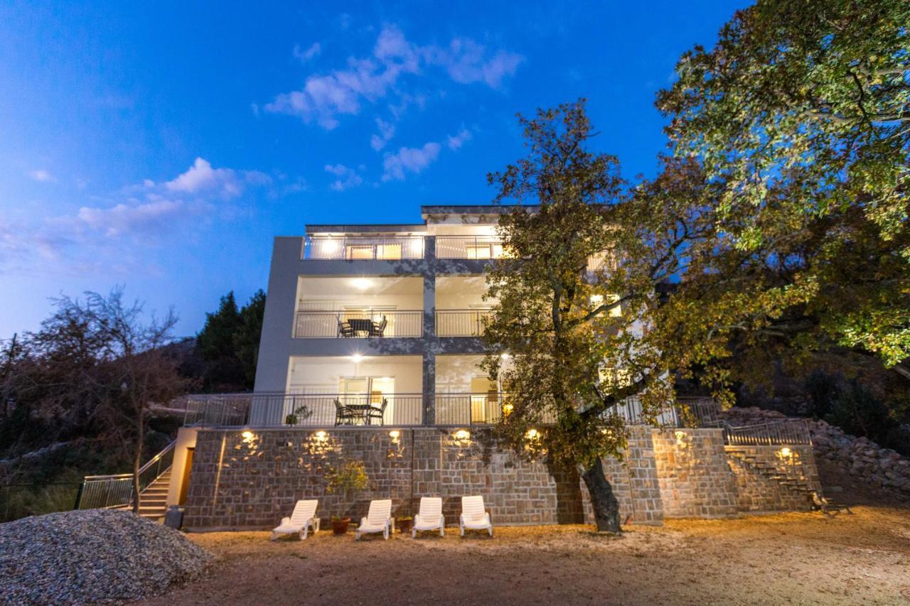Apartmani Villa Paulo Starigrad Exterior photo