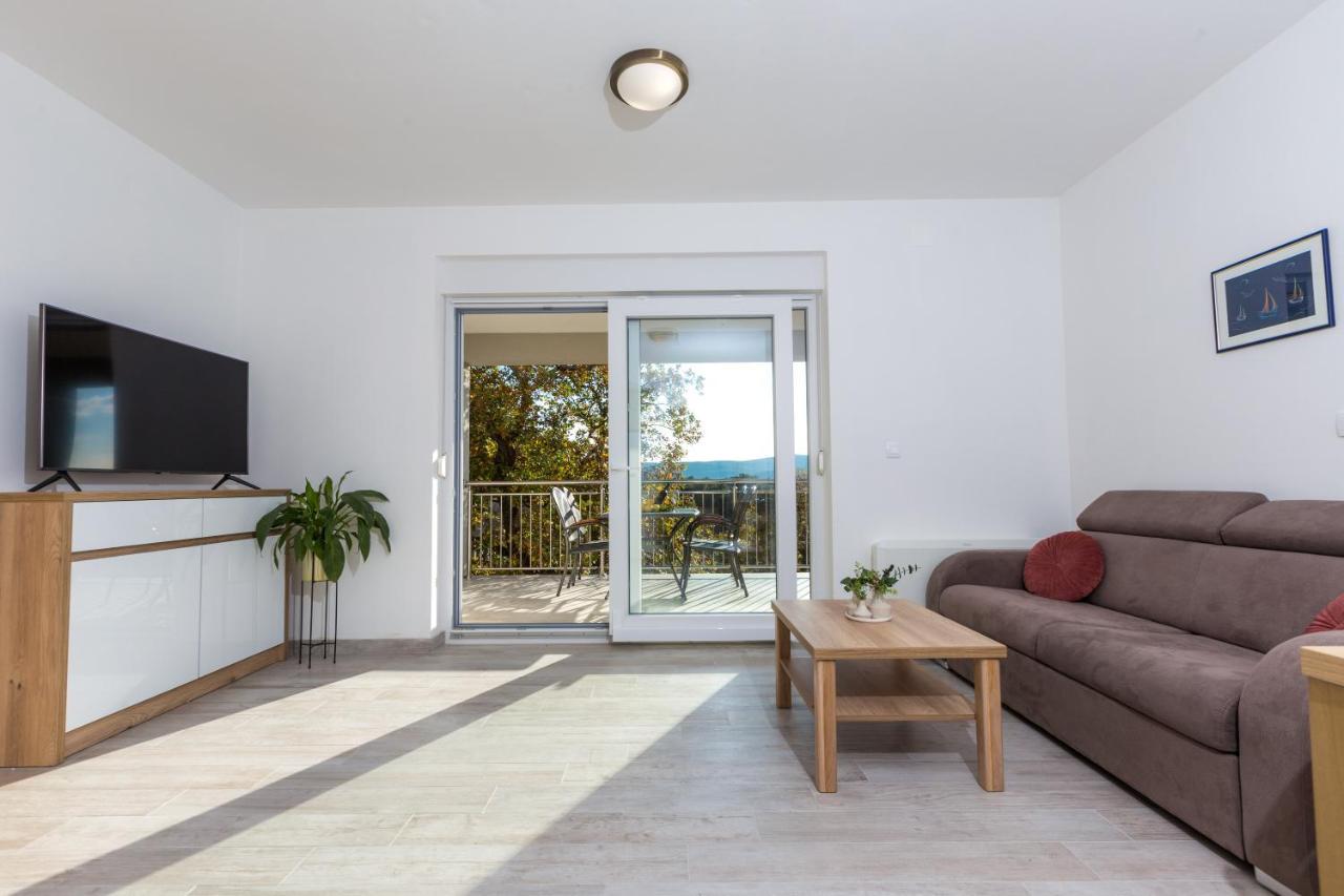 Apartmani Villa Paulo Starigrad Exterior photo