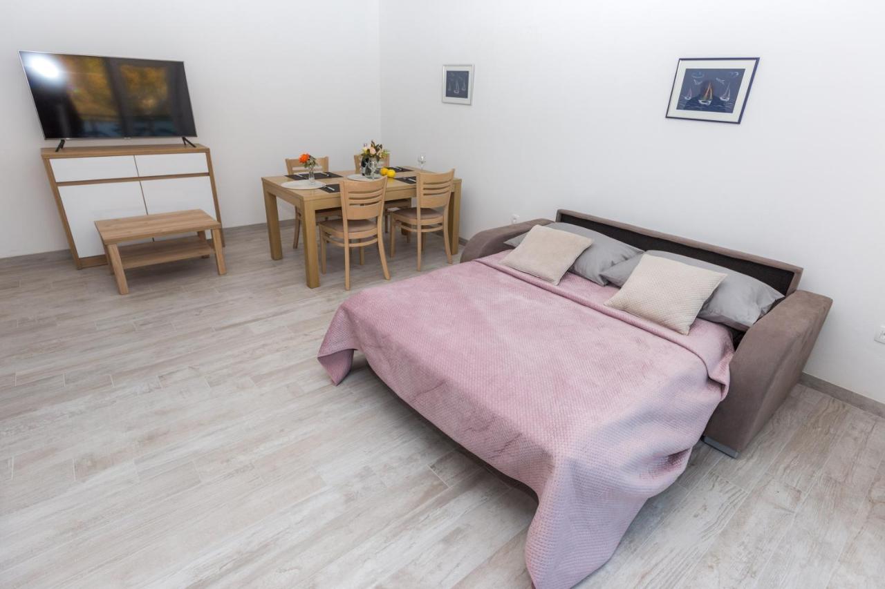 Apartmani Villa Paulo Starigrad Exterior photo