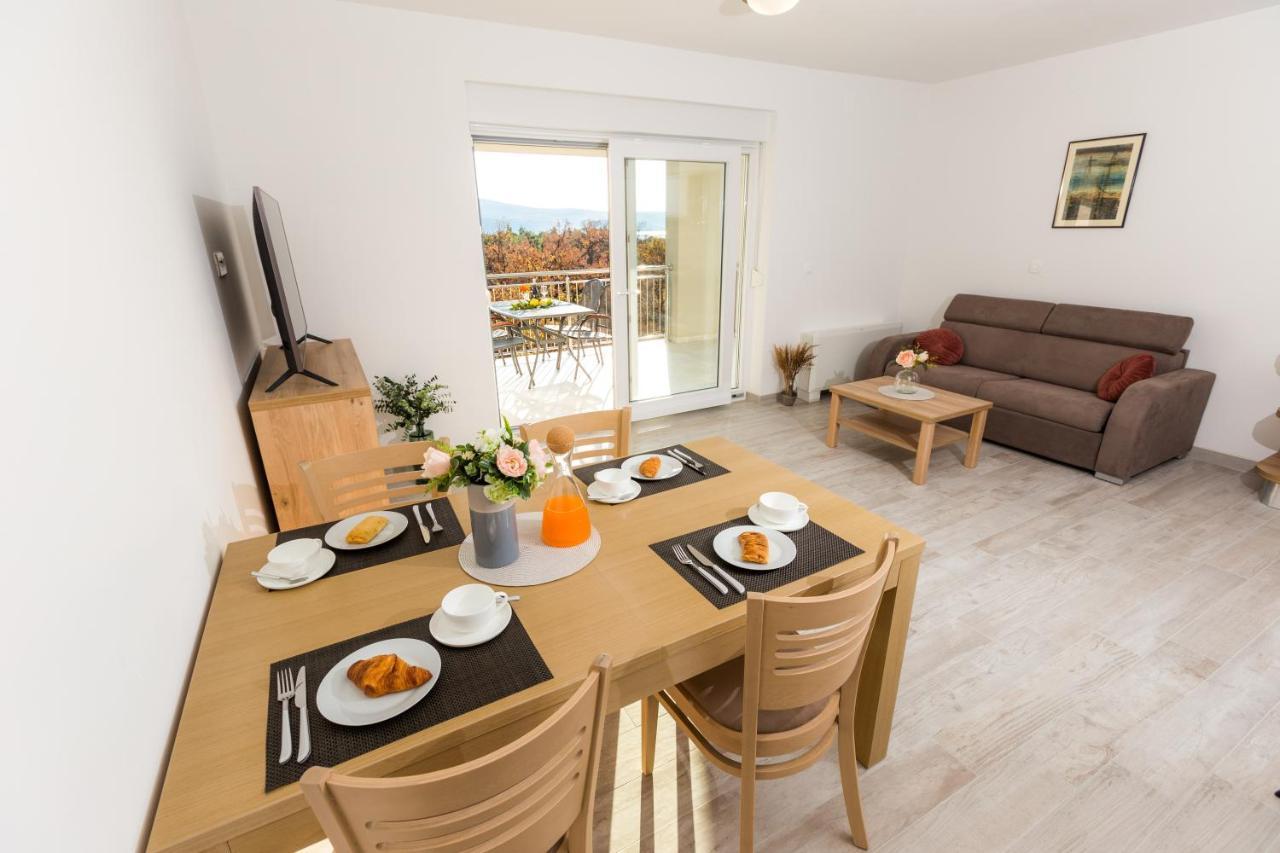 Apartmani Villa Paulo Starigrad Exterior photo